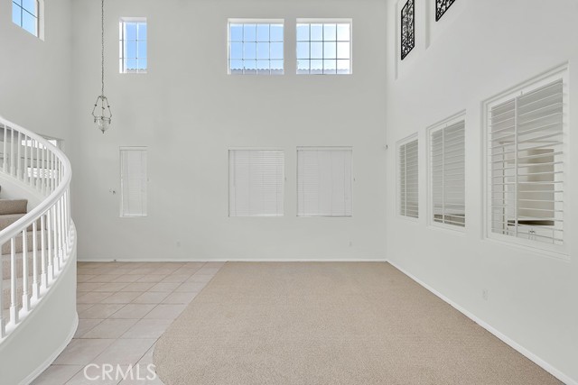 Detail Gallery Image 9 of 43 For 11205 Salerno, Porter Ranch,  CA 91326 - 4 Beds | 3 Baths