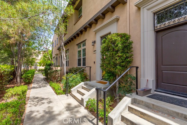 Detail Gallery Image 2 of 75 For 4468 Owens #103,  Corona,  CA 92883 - 3 Beds | 2/1 Baths