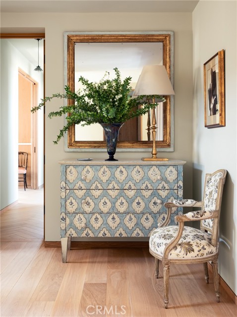 Image 13 of 31 For 2571 Vista