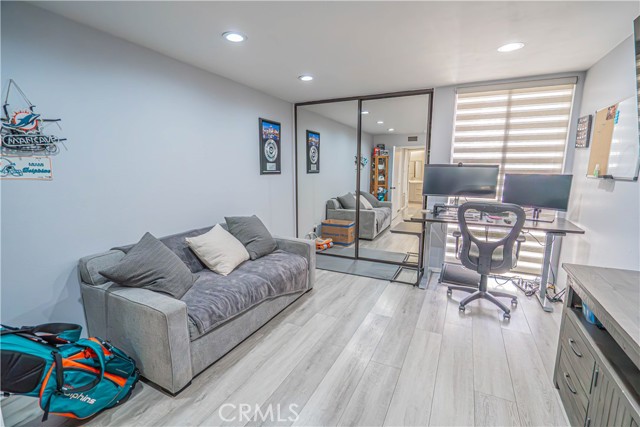 Detail Gallery Image 31 of 56 For 4239 via Arbolada #303,  Los Angeles,  CA 90042 - 2 Beds | 2 Baths