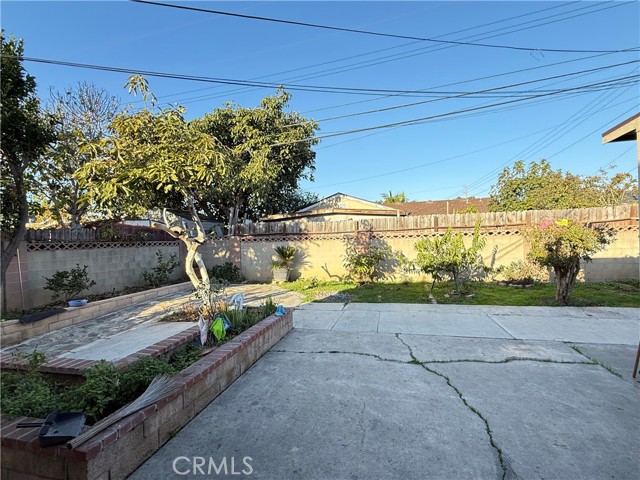 Detail Gallery Image 15 of 16 For 1605 W Wisteria Pl, Santa Ana,  CA 92703 - 3 Beds | 2/1 Baths