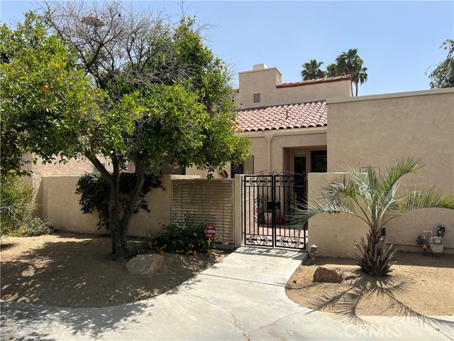 Detail Gallery Image 1 of 24 For 640 Hospitality Dr, Rancho Mirage,  CA 92270 - 2 Beds | 2 Baths