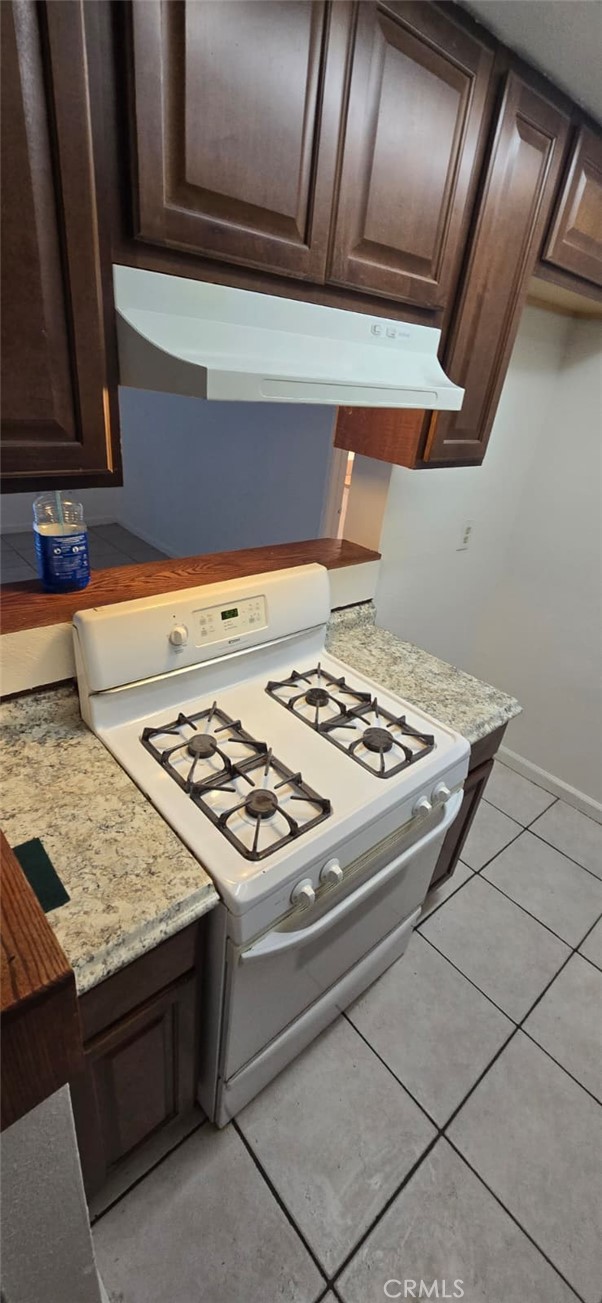 Detail Gallery Image 1 of 10 For 4146 Trevor Ln #B,  Hemet,  CA 92545 - 2 Beds | 2 Baths