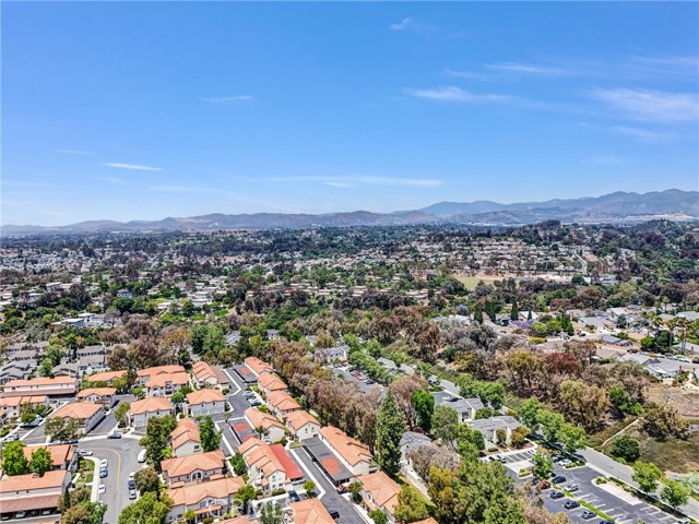 23302 La Mar, Mission Viejo CA: https://media.crmls.org/medias/3abd8d4b-0c08-4461-9c57-2faedfde7853.jpg