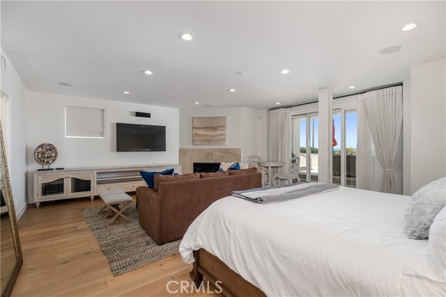 4314 The Strand, Manhattan Beach CA: https://media.crmls.org/medias/3abdd2e4-b2ef-49d3-91ee-e8c7f79ec912.jpg