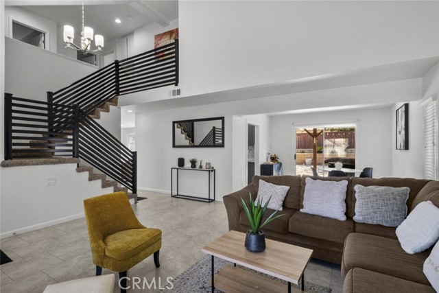 37310 Newbury Place, Palmdale CA: https://media.crmls.org/medias/3abf1e10-ee73-4d5e-a38e-2567effb4e0e.jpg