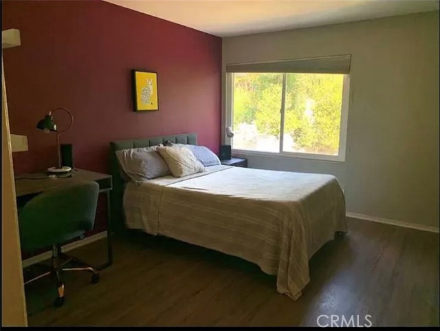 Detail Gallery Image 11 of 16 For 5500 Blanco, Woodland Hills,  CA 91367 - 5 Beds | 2/1 Baths