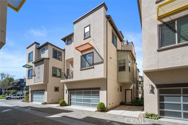Detail Gallery Image 5 of 56 For 1807 Coastal Way, Costa Mesa,  CA 92627 - 2 Beds | 2/2 Baths