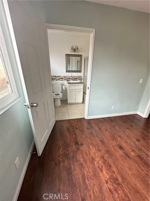 Image 18 of 24 For 53385 Eisenhower Drive