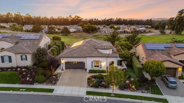 1702 Louise Lane, Nipomo CA: https://media.crmls.org/medias/3ac12a0f-3b38-42b9-bd9b-9e78c2c0123f.jpg