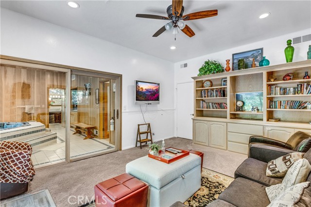 27945 Lakes Edge, Lake Arrowhead, CA 92352