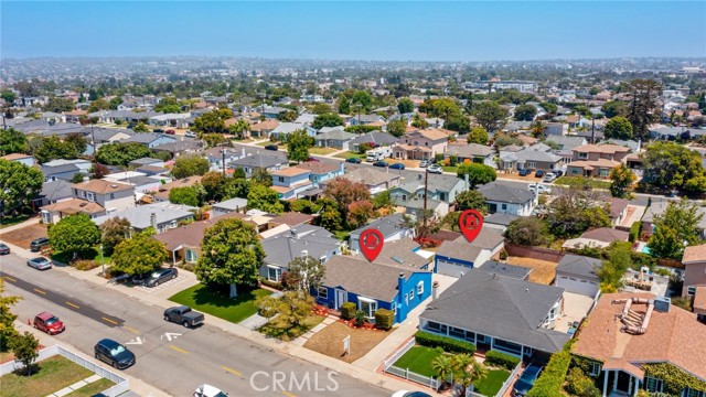 8460 Truxton Avenue, Los Angeles CA: https://media.crmls.org/medias/3ac1c4d0-4af6-40dc-b962-459dd8be925d.jpg