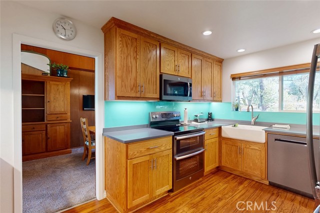 Detail Gallery Image 20 of 75 For 210 Riverview Dr, Oroville,  CA 95966 - 4 Beds | 3 Baths