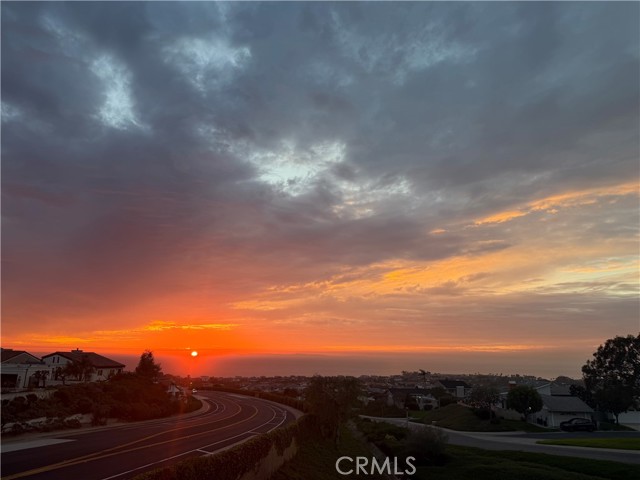 33737 Chula Vista Avenue, Dana Point CA: https://media.crmls.org/medias/3ac22d1f-d99c-44d5-a560-eb5d95660c82.jpg