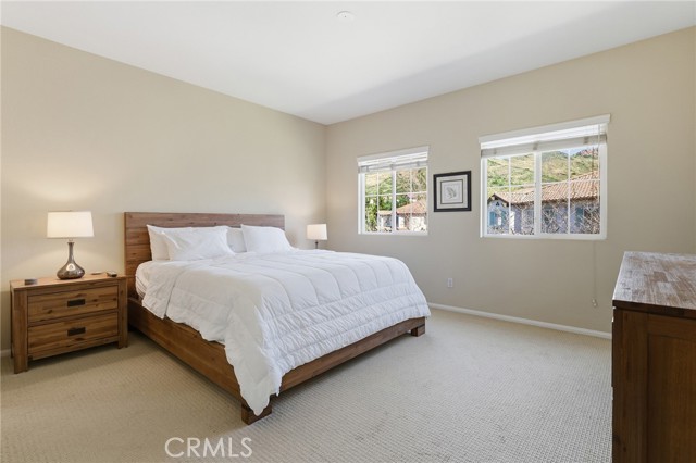 Detail Gallery Image 9 of 24 For 234 via Antonio, Newbury Park,  CA 91320 - 3 Beds | 2/1 Baths