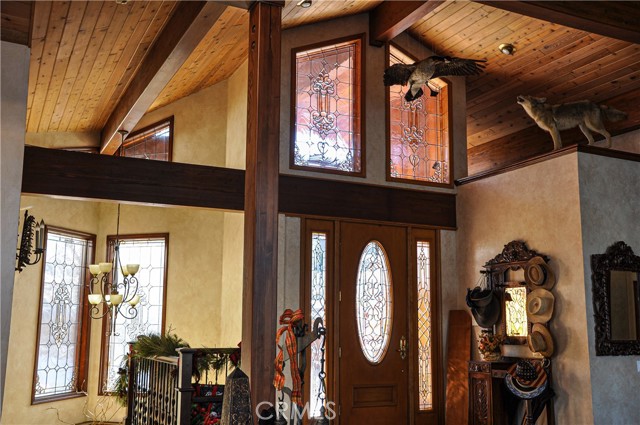 Detail Gallery Image 13 of 33 For 655 Cove Dr, Big Bear Lake,  CA 92315 - 6 Beds | 5/2 Baths