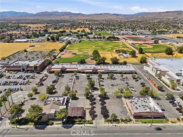  Commercial for Sale in Palmdale, California