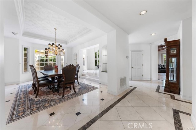 Detail Gallery Image 15 of 73 For 779 Coral Tree, Upland,  CA 91784 - 6 Beds | 5/2 Baths