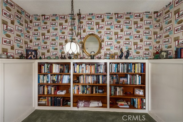 11460 Terracina Blvd, Redlands CA: https://media.crmls.org/medias/3ac6ab97-b388-42f2-a294-f377020eda42.jpg