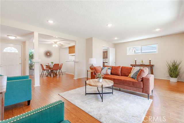 Detail Gallery Image 2 of 50 For 3318 W Borchard, Santa Ana,  CA 92704 - 4 Beds | 2 Baths