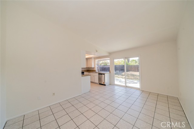 Detail Gallery Image 9 of 37 For 23607 Dracaea Ave, Moreno Valley,  CA 92553 - 3 Beds | 2 Baths