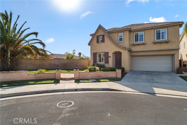 Image 3 for 27209 Scotch Pine Pl, Canyon Country, CA 91387