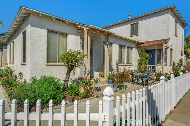 Detail Gallery Image 2 of 69 For 5653 E 2nd, Long Beach,  CA 90803 - – Beds | – Baths