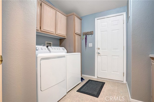 27250 Murrieta Road, Menifee CA: https://media.crmls.org/medias/3ac9a503-6981-475c-b304-2a7c84ab5204.jpg