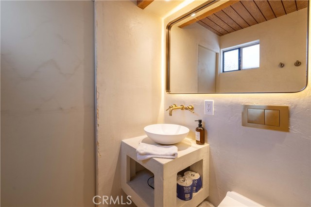 42645 La Cerena Avenue, Big Bear Lake, CA 92315