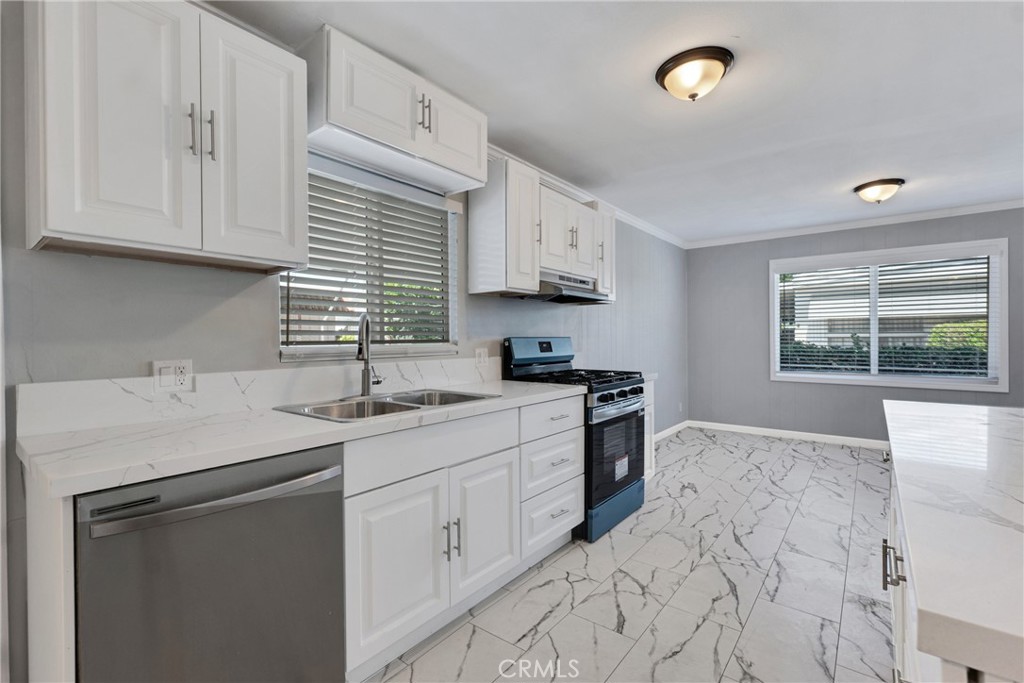 MLS #SR26176242 image #9
