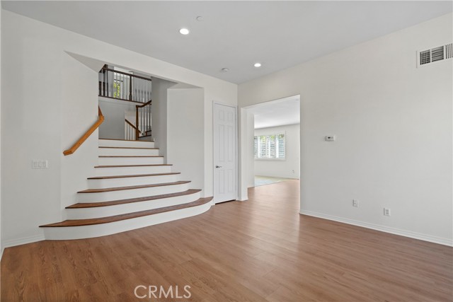 Detail Gallery Image 31 of 75 For 1291 Vintage Oak St, Simi Valley,  CA 93063 - 5 Beds | 4/1 Baths