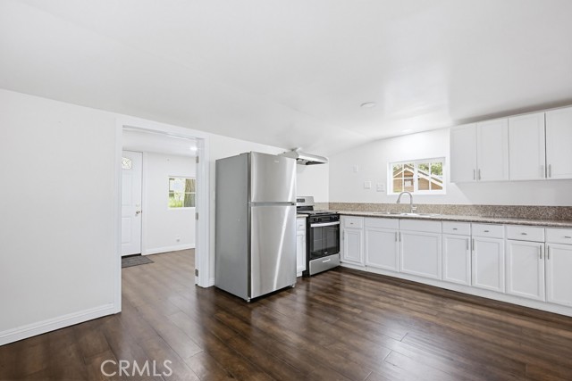 22951 Redwood, Crestline, CA 92325