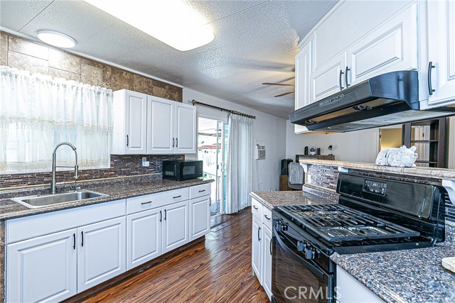 Detail Gallery Image 12 of 35 For 1171 Nacimiento Ave, Grover Beach,  CA 93433 - 2 Beds | 2 Baths