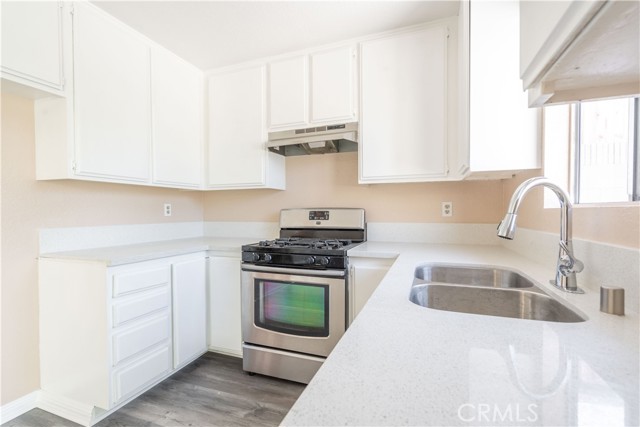 627 East Lincoln Street, Carson CA: https://media.crmls.org/medias/3acb6403-dafe-4c04-b01b-5f762a4c9e0c.jpg