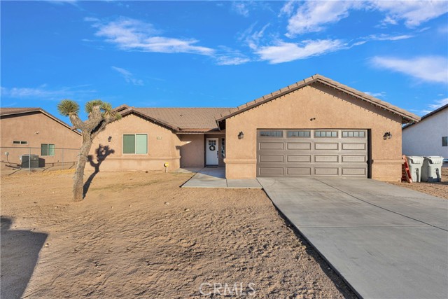 Detail Gallery Image 1 of 47 For 6741 Middleton Ave, Hesperia,  CA 92345 - 3 Beds | 2/1 Baths