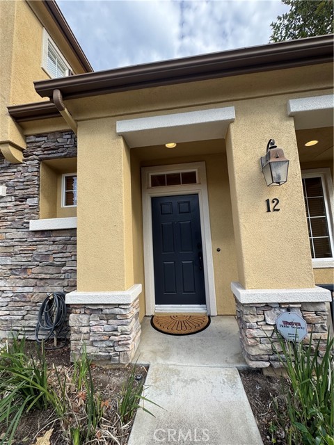 Detail Gallery Image 4 of 29 For 12 Amesbury Ct, Ladera Ranch,  CA 92694 - 3 Beds | 2/1 Baths