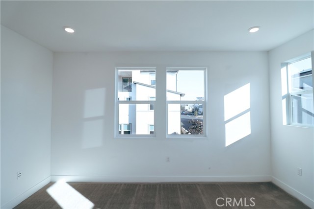 418 Lobata, Irvine CA: https://media.crmls.org/medias/3acc6ae3-3587-4dc1-b2db-2973bd3f8194.jpg