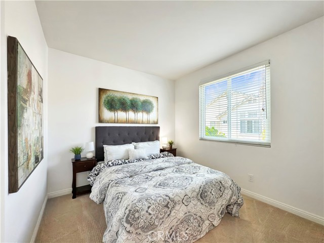 7 Bayview Drive, Buena Park CA: https://media.crmls.org/medias/3acce7d9-504c-4df2-bb2d-ccb727871558.jpg