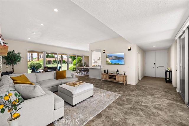 Detail Gallery Image 1 of 62 For 76915 Roadrunner Dr, Indian Wells,  CA 92210 - 3 Beds | 3 Baths