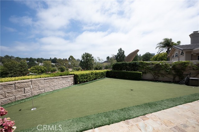 Detail Gallery Image 18 of 23 For 4 Rue Grand Ducal, Newport Beach,  CA 92660 - 4 Beds | 5/1 Baths