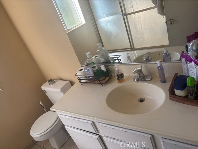 Detail Gallery Image 25 of 32 For 11545 Honeyglen, Pacoima,  CA 91331 - 3 Beds | 3 Baths