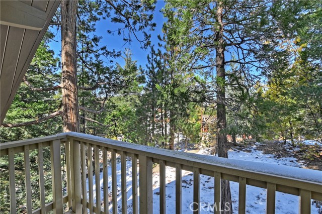 Detail Gallery Image 27 of 31 For 507 Pioneer Rd, Lake Arrowhead,  CA 92352 - 4 Beds | 2 Baths