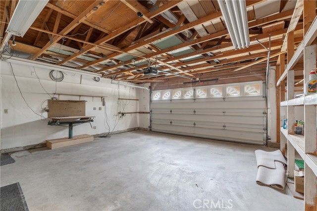 43805 Nicole Street, Lancaster CA: https://media.crmls.org/medias/3acfa6d8-f943-42b1-b1e7-34584099b3de.jpg