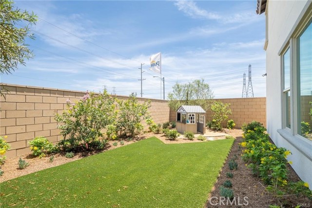 Detail Gallery Image 40 of 44 For 3677 S Bearberry Ave, Ontario,  CA 91761 - 5 Beds | 3 Baths