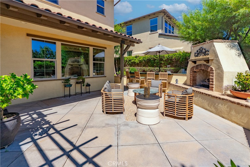 MLS #OC25195995 image #15