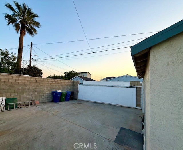 Detail Gallery Image 7 of 18 For 14742 San Jose St, –,  CA 91345 - 3 Beds | 2 Baths