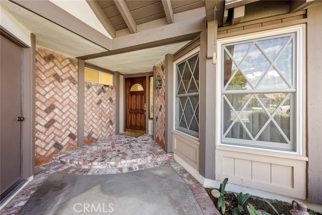 5851 Via Santana, Yorba Linda CA: https://media.crmls.org/medias/3ad01039-817e-461c-af33-b96afe91308f.jpg