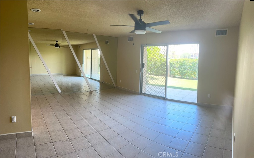 77835 California Drive #C3