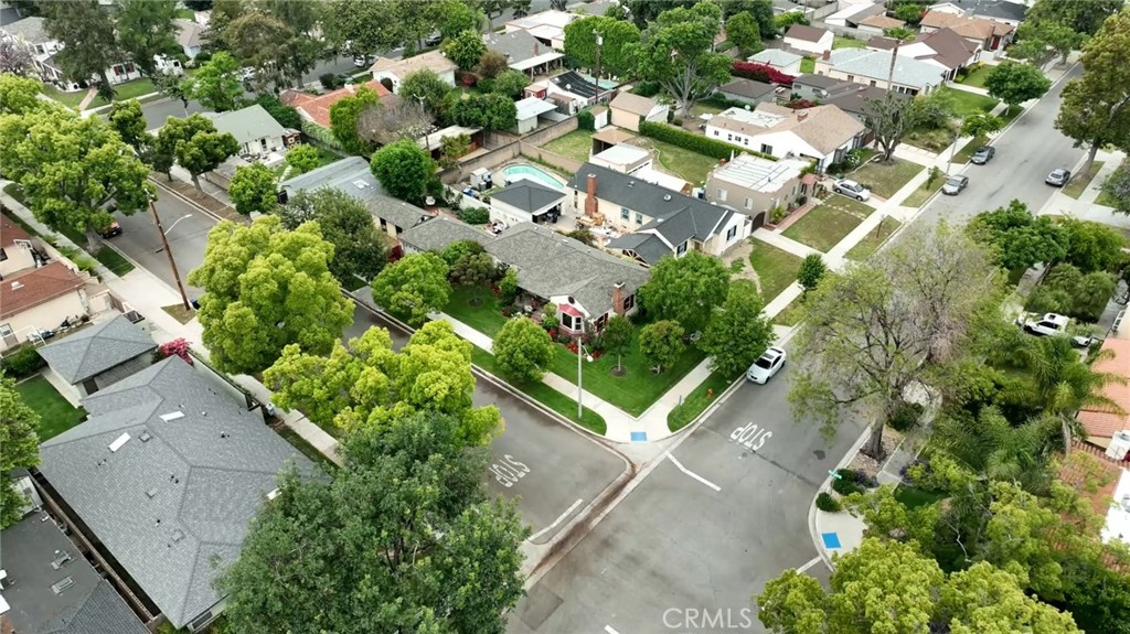 1505 W Parkside Avenue, Burbank, CA 91506