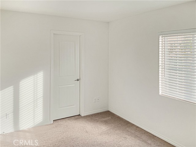 Detail Gallery Image 16 of 23 For 19439 Fortunello Ave, Riverside,  CA 92508 - 3 Beds | 2/1 Baths